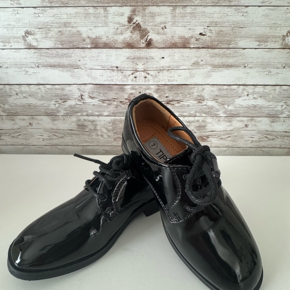 Tip Top Black Patent Leather Dress Shoes Little Boys Size 7 Tuxedo Lace Up - Picture 8 of 8